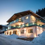 Villa Valentine